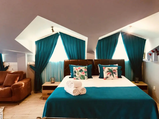 Sirena's Suites