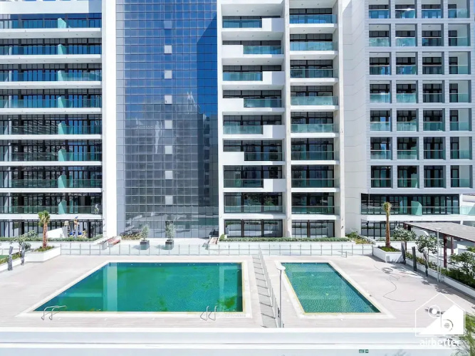 Serenity Studio Pool Access & Balcony at Riviera