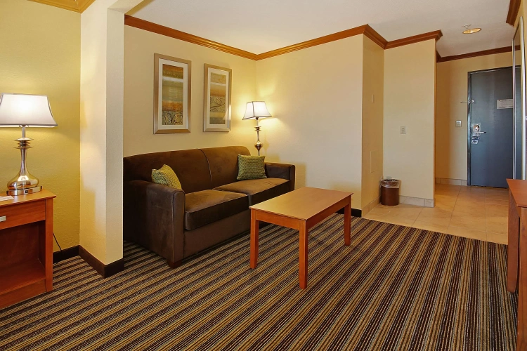 Quadruple Suite