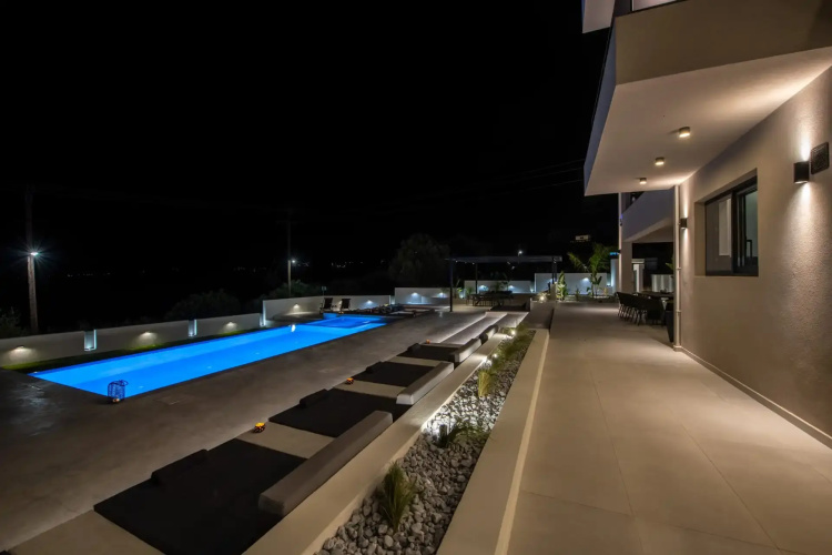 LeEva Oasis Villa