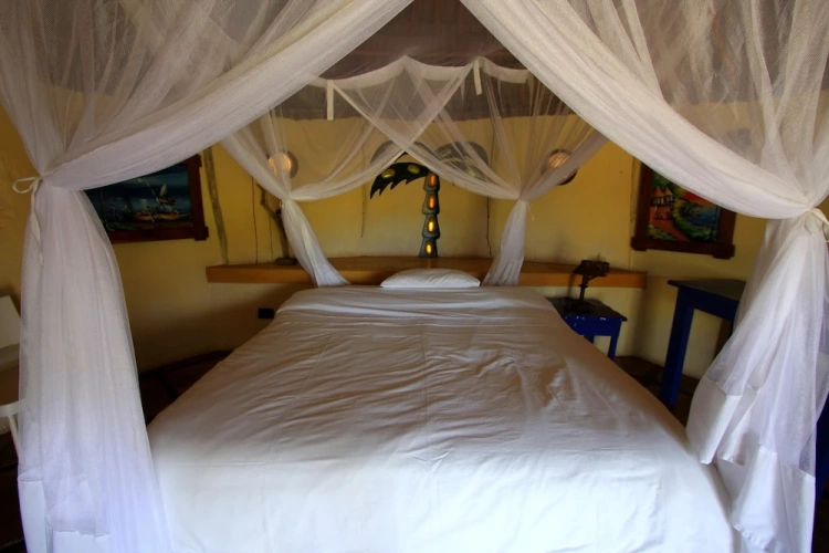 1 Bedroom Family Bungalow with garden view