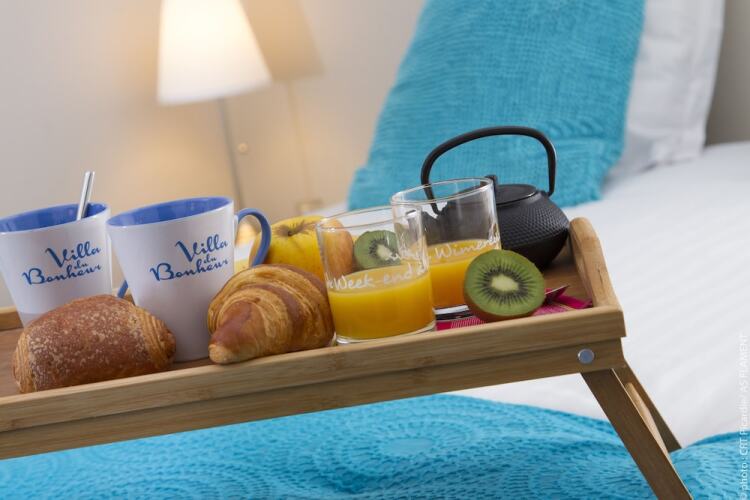 Villa Du Bonheur Over view