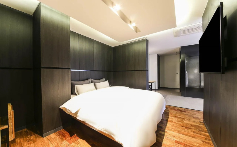 Yeoubi Hotel