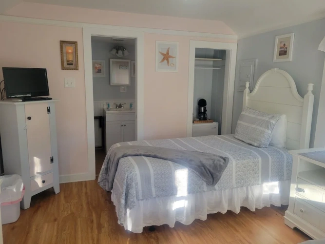 Standard Twin Cottage