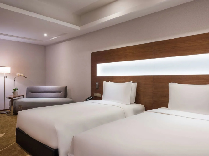Novotel Shanghai Hongqiao Hotel