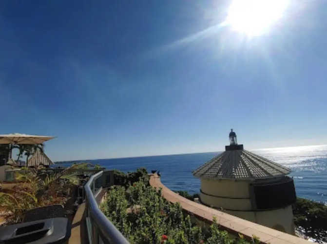 3-BR GOLD LUXURY Oceanfront+ Pool & Breakfast area