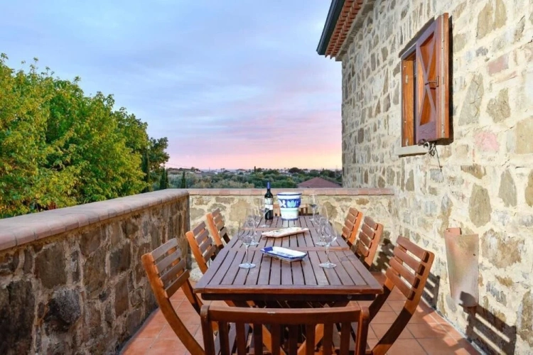 3 Bedrooms Cottage with garden view