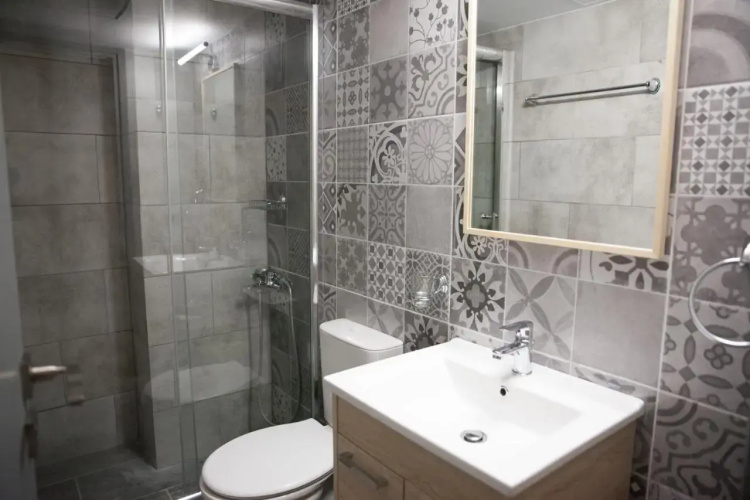 2 The Point Suites