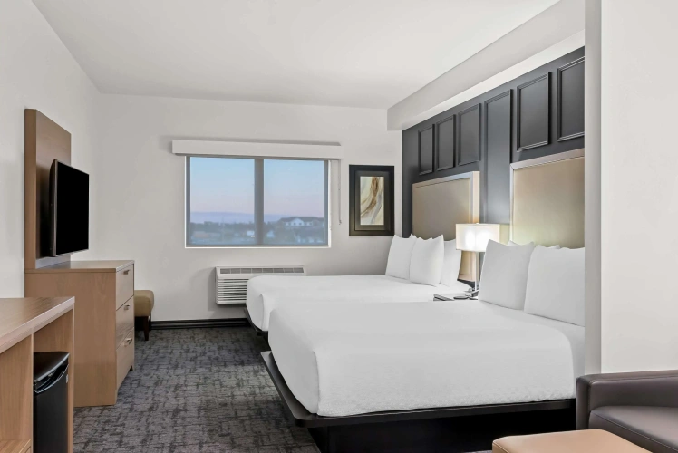 Quadruple Suite