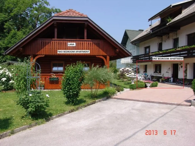 2 Bedrooms Cottage