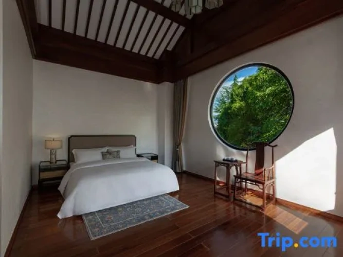 Classic Double room with garden view