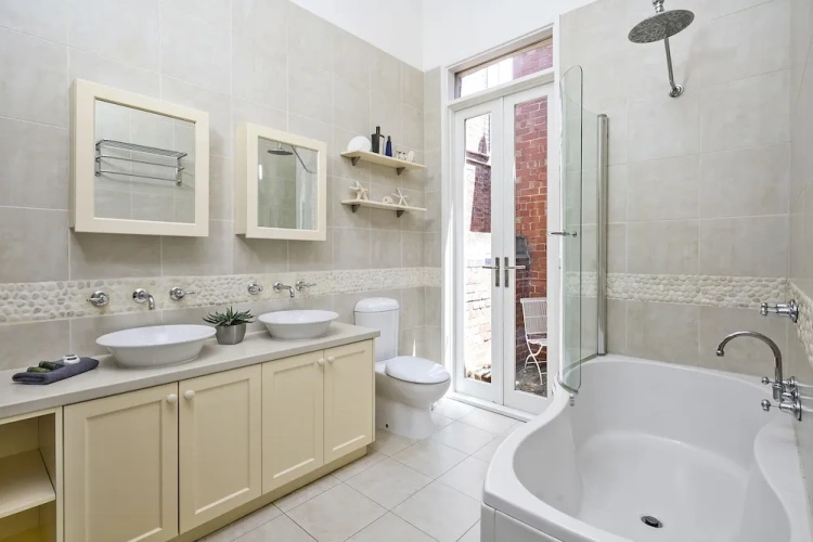 3 Bedrooms Family Cottage