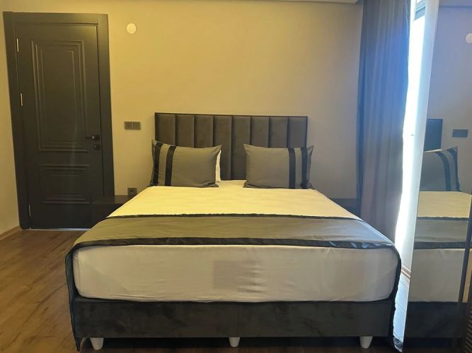 B&C Luxury Residance