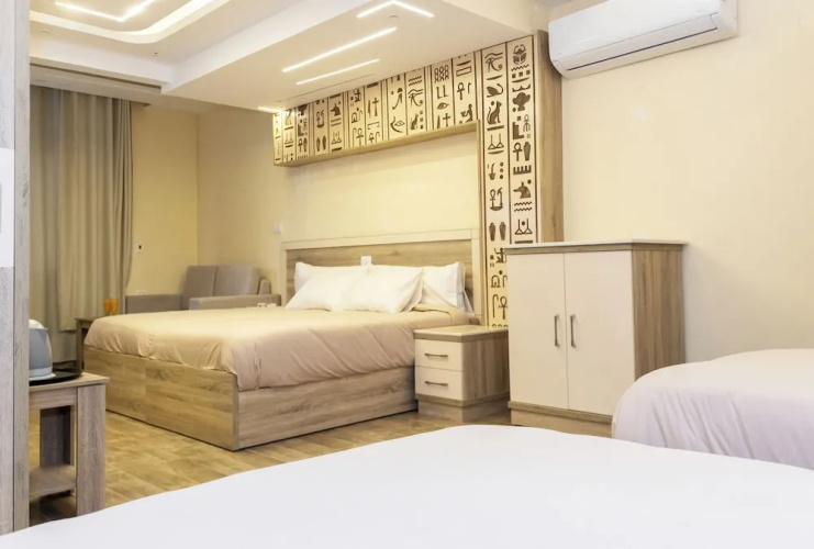 Hassan Pyramids Hotel