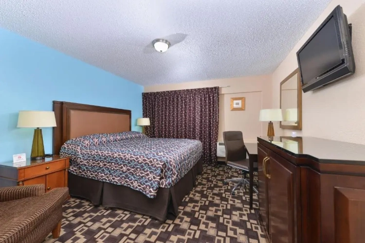 Standard Quadruple room with balcony