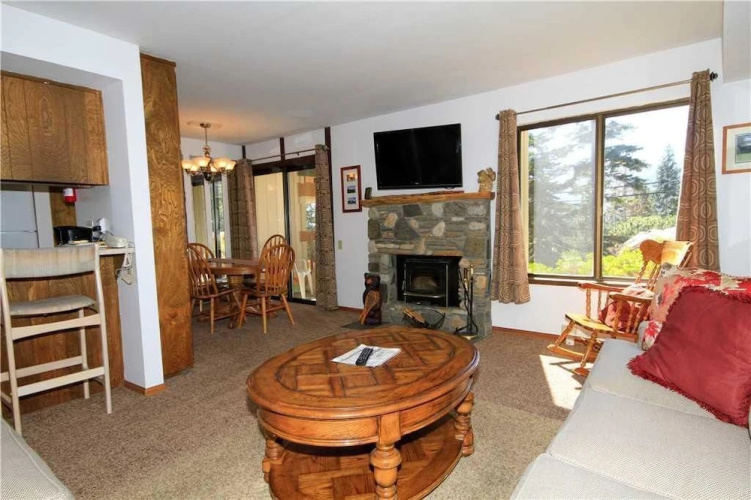Discovery 4 #113 - 1 Br Condo