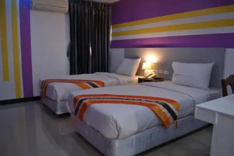 Romantic Hotel