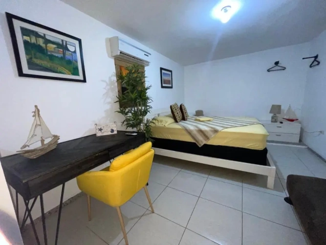 2 Bedrooms Cottage