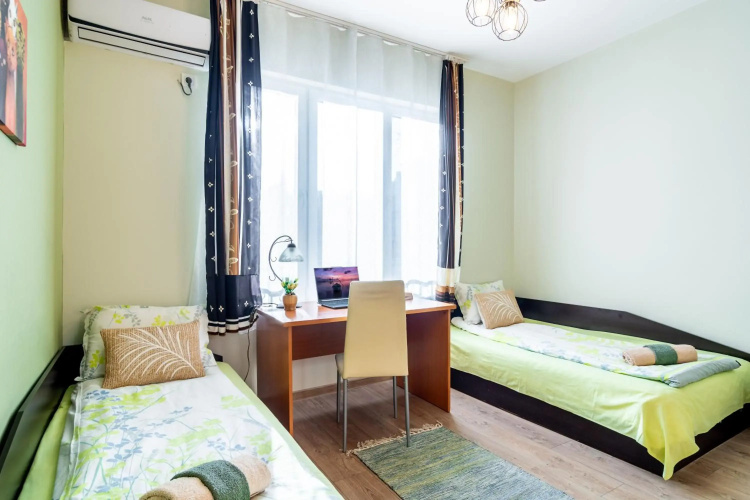Madrid spacious and quiet family Apartment