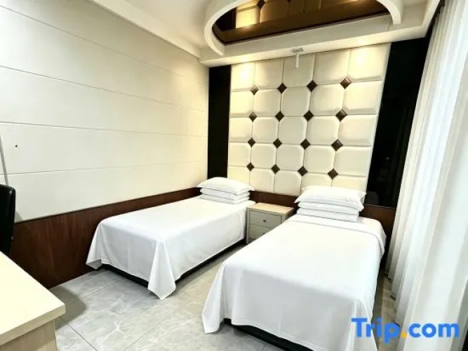 Luxury Twin room