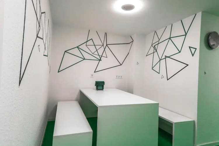 Hostel room superclean for 3
