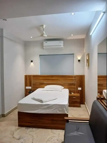 Standard Single room