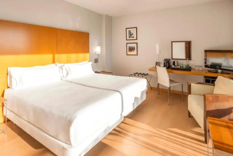 Superior Twin room with balcony