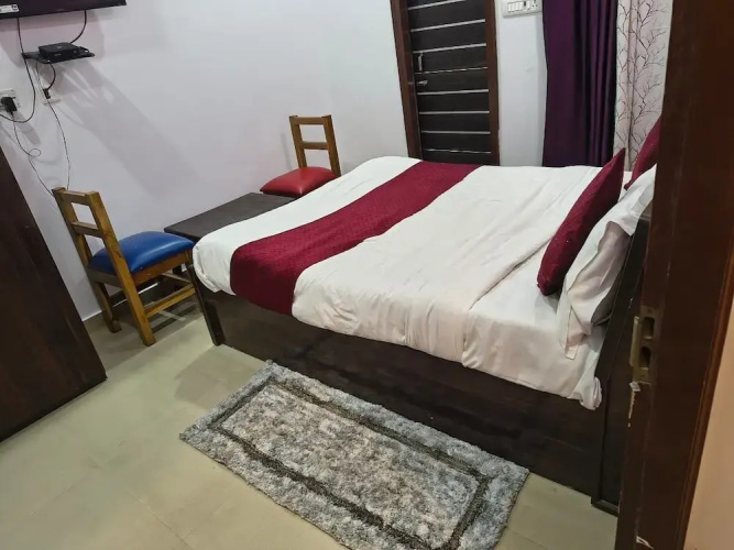 Hotel Trimurti Inn