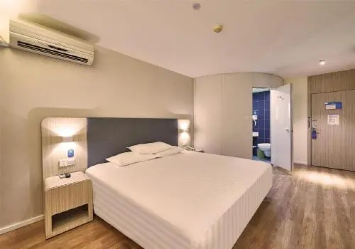 Hanting Express Shenzhen Baoan Xixiang Liutang