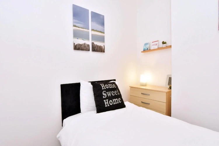 Standard Single room
