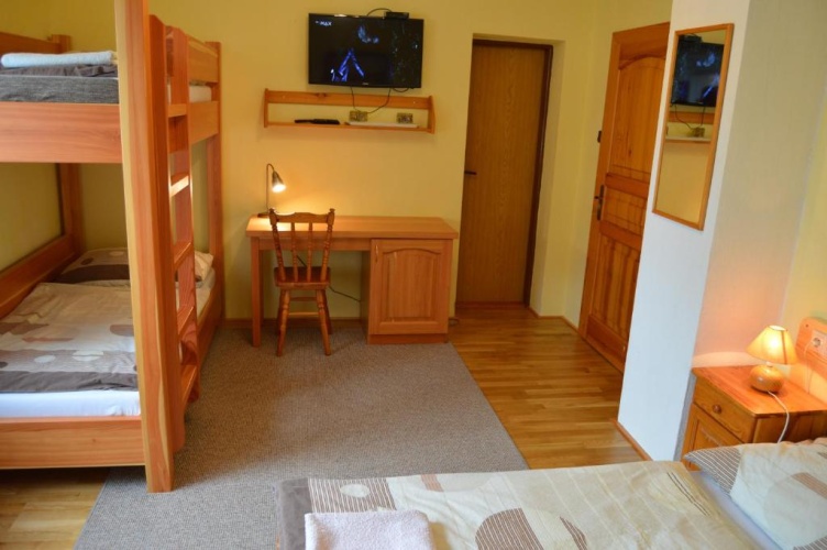 Standard Quadruple room