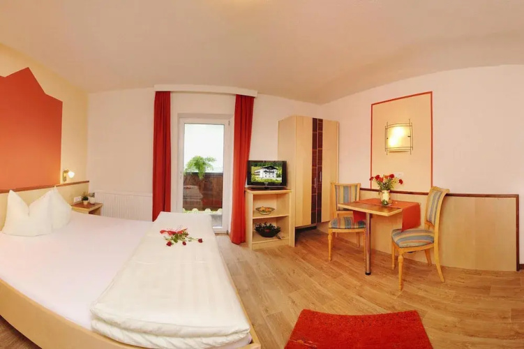 Apartment in Ischgl With Parking Space