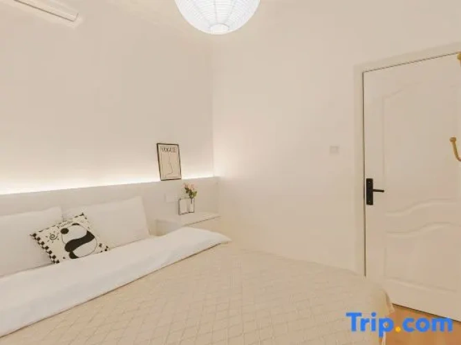 2 Bedrooms Double Suite