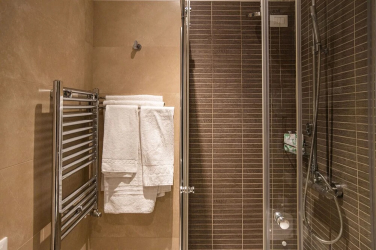 Trevi Qq Rooms