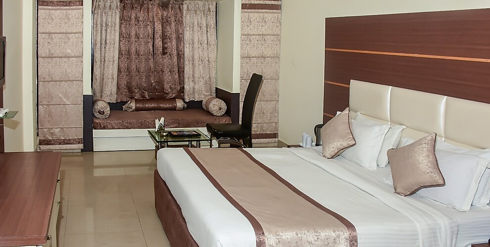 Deluxe Single room