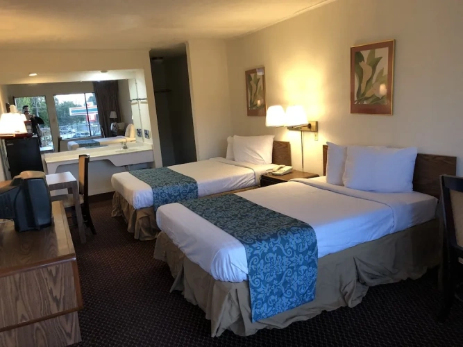 Standard Quadruple room