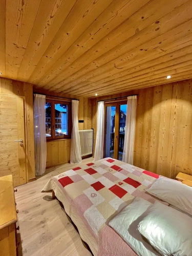 2 Bedrooms Apartment with balcony and with mountain view