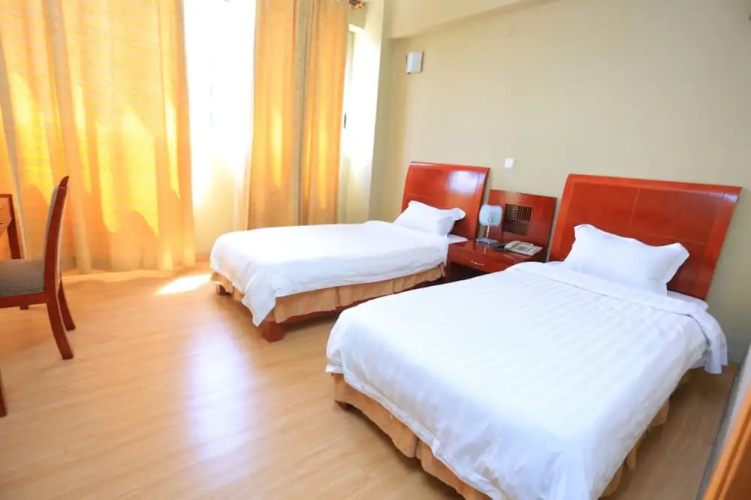 Sadula Hotel