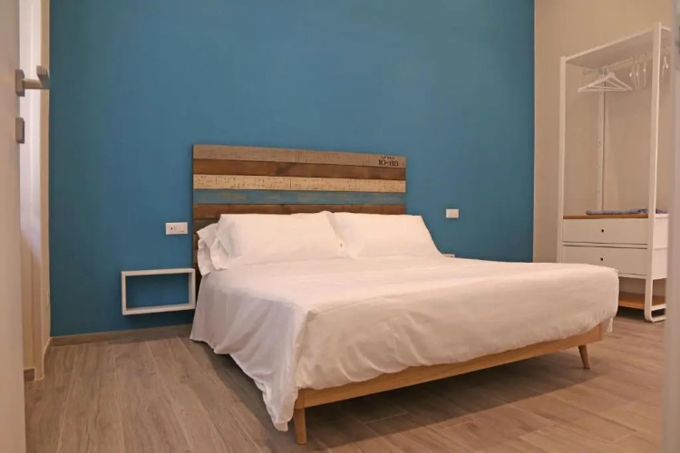 APP9 - rooms and apartments