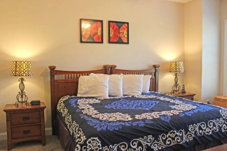 Magnolia Pointe 305-4882 by RedAwning
