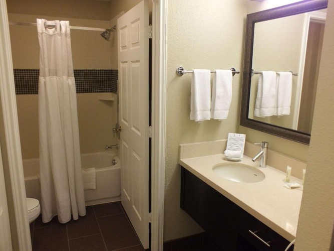 2 Bedrooms Quadruple Suite