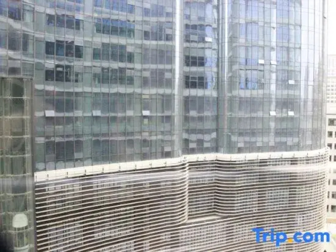 Jinyuliang Apartment Hotel (Dingtai Zhonghui Plaza)