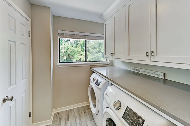 114sprin 2 Bedroom Condo