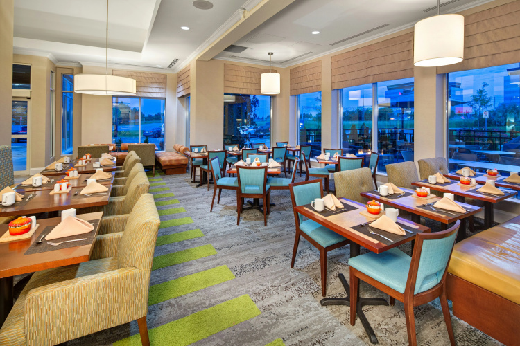 Hilton Garden Inn Toronto/Oakville photo 21