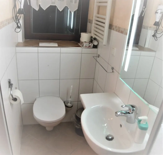 1 Bedroom Standard Double room with balcony