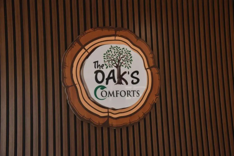 The Oaks Comforts