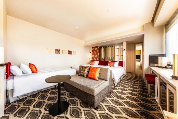 Triple room