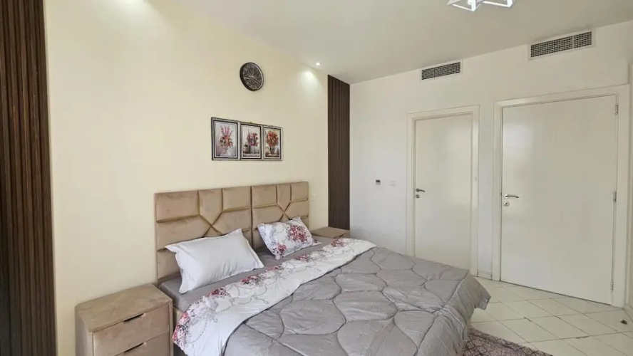 Elegant 2-bed Villa And&nbsp;hall, G,1