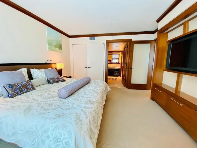 Carillon Miami Beach Private Suites