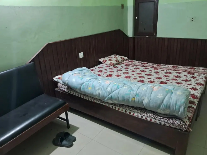 Hotel Shah Paradise